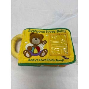 Everyone loves baby plush photo book‎ 10.5x6.5”